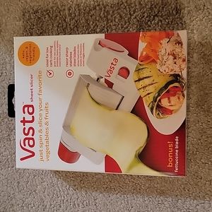 Vasta Sheet Slicer Vegetable Noodle Maker NWT
